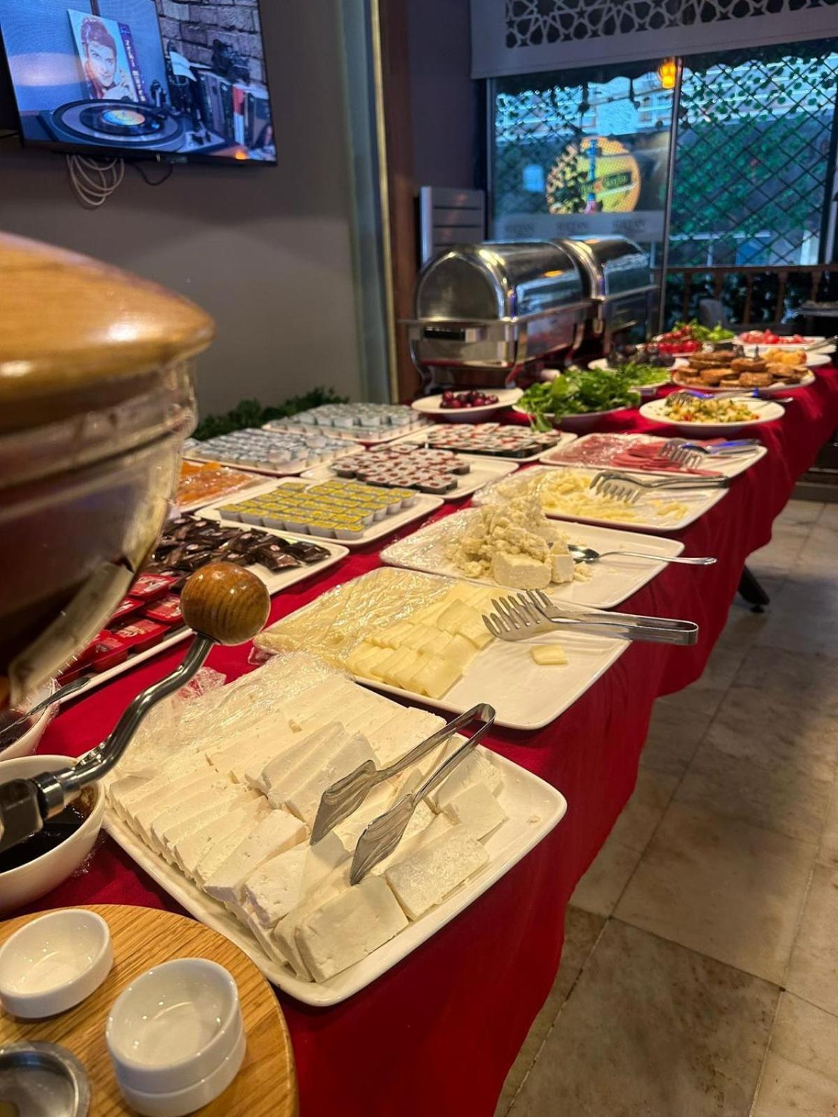 סיבס Sultan Hotel-Restaurant-Bistro מראה חיצוני תמונה