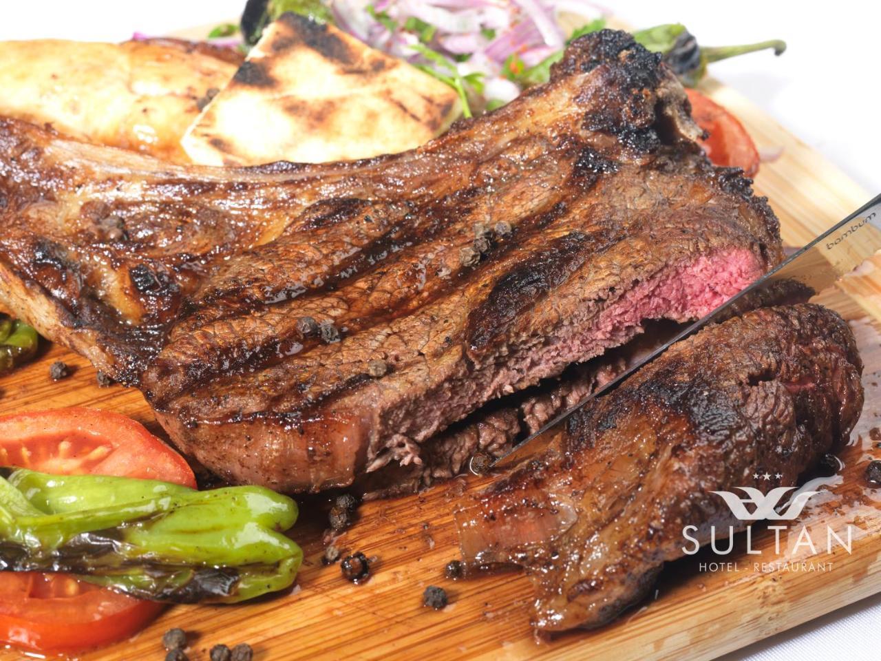 סיבס Sultan Hotel-Restaurant-Bistro מראה חיצוני תמונה