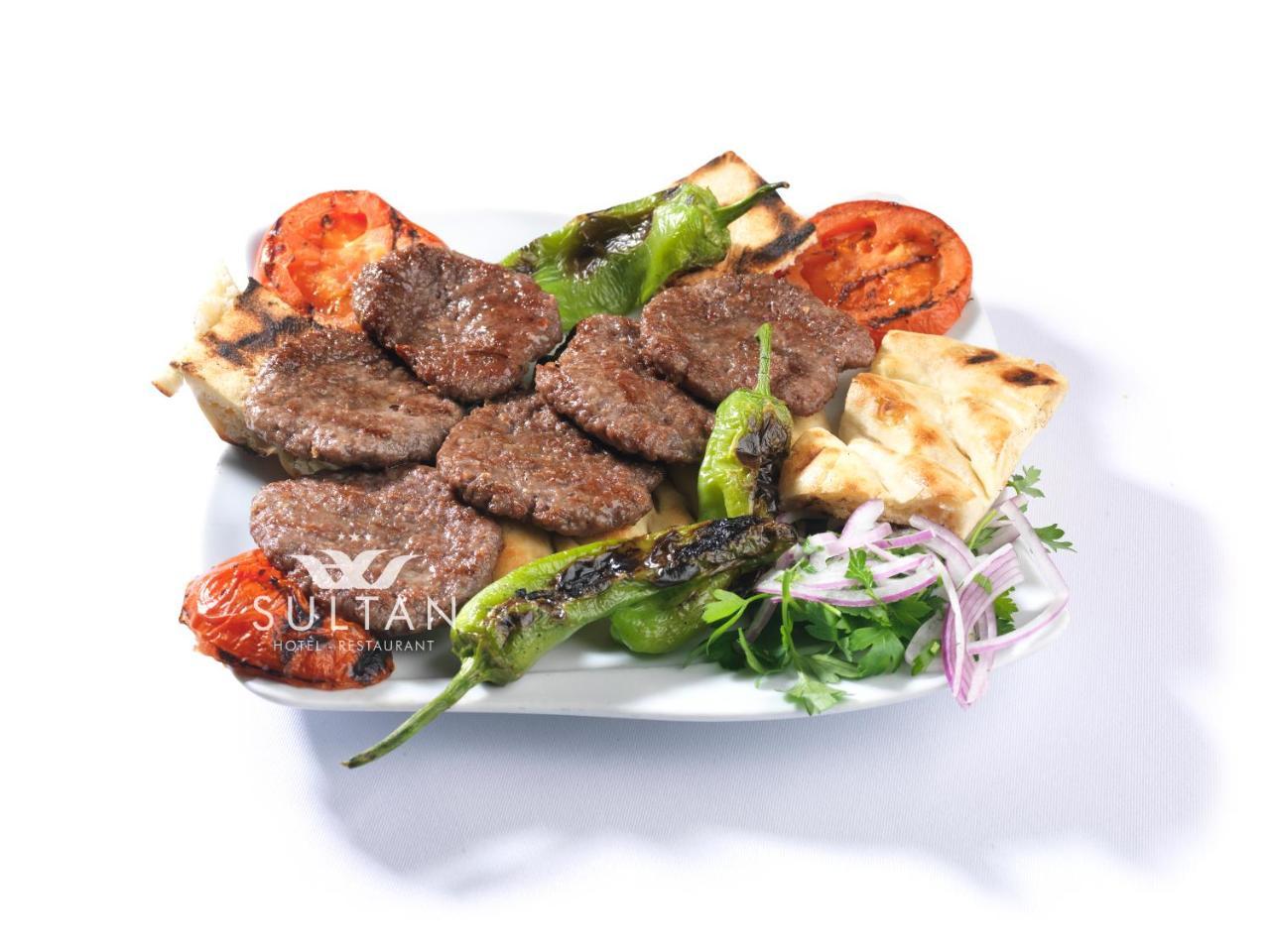 סיבס Sultan Hotel-Restaurant-Bistro מראה חיצוני תמונה